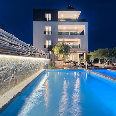 Liberty Living Apartments Split Ngoại thất bức ảnh