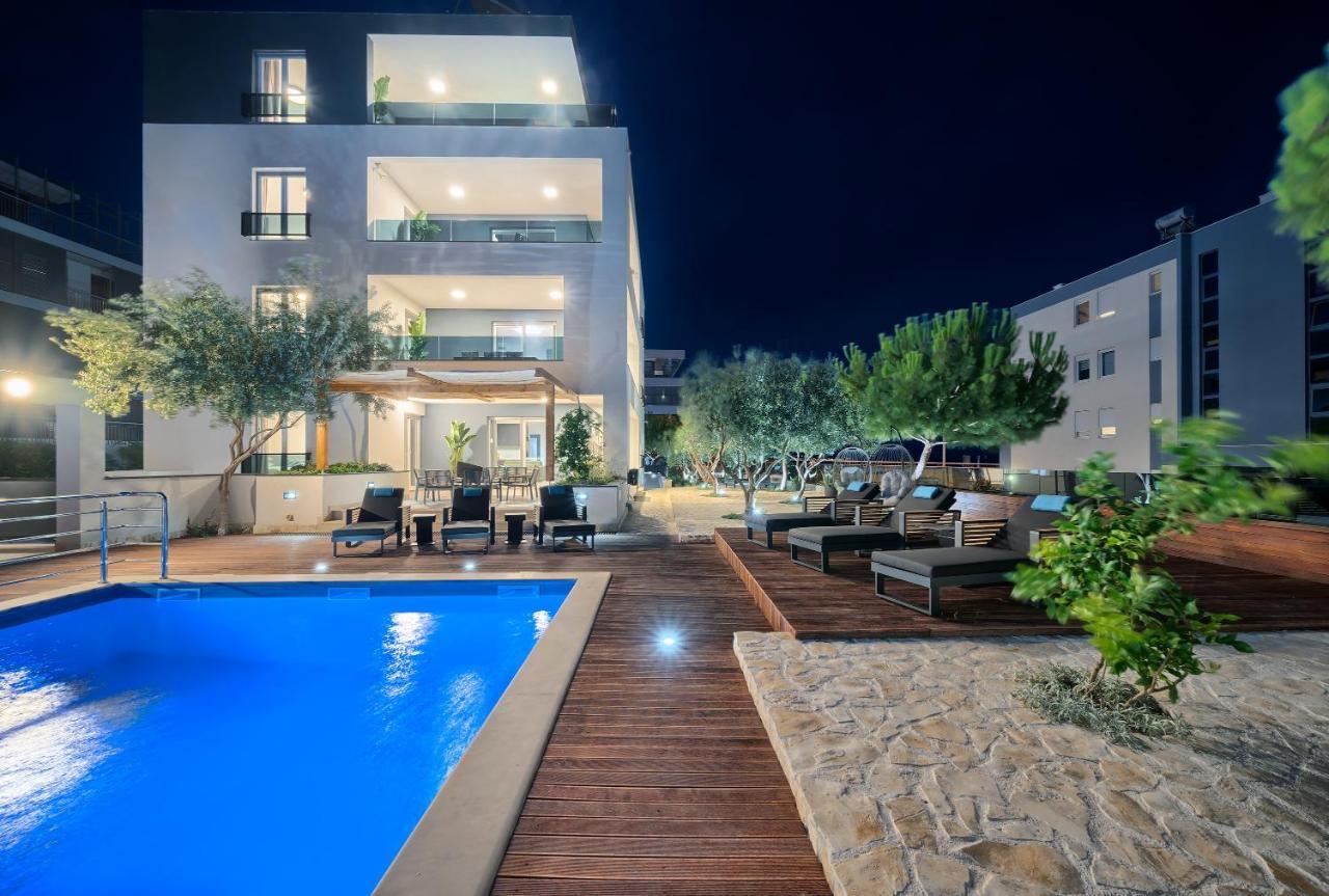 Liberty Living Apartments Split Ngoại thất bức ảnh
