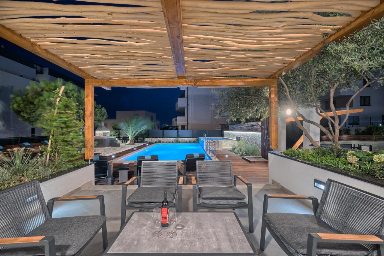 Liberty Living Apartments Split Ngoại thất bức ảnh